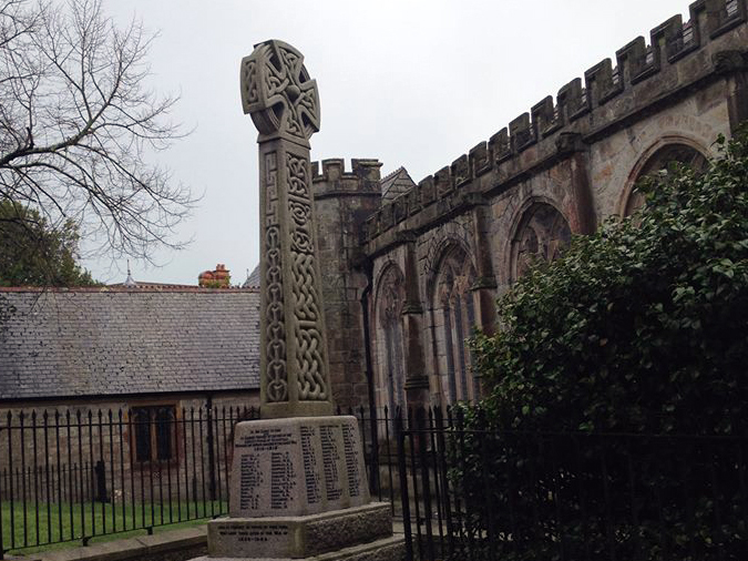 Celtic cross war memorial, Holy Trinity, St Austell